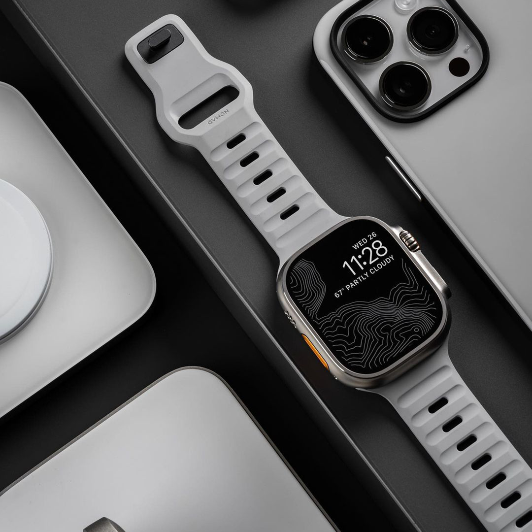 Nomad 2025 apple strap