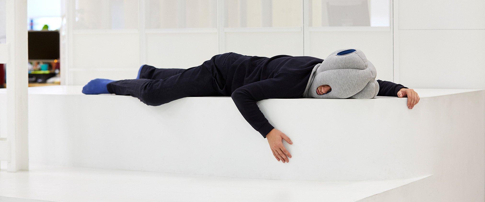 OSTRICHPILLOW® - Storming Gravity