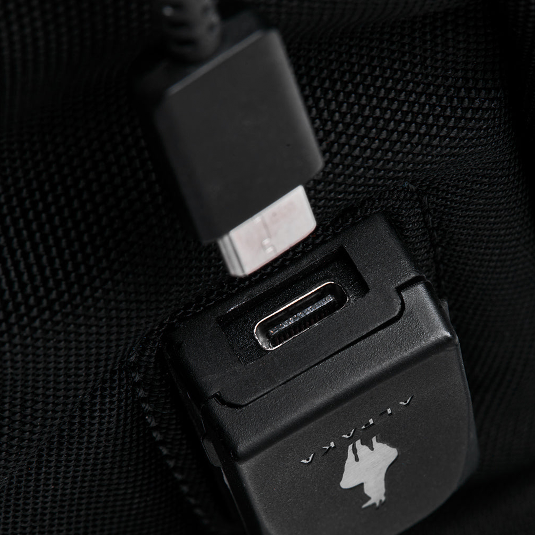 USB-C Cable for Alpaka Bags