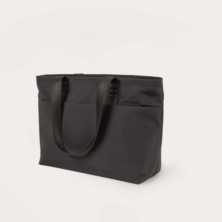 Everything Tech Tote 19L