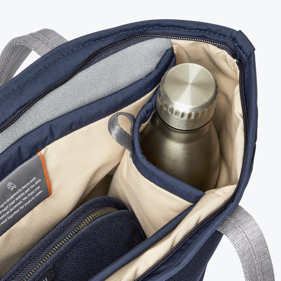 bellroy-tokyo-tote-compact-navy