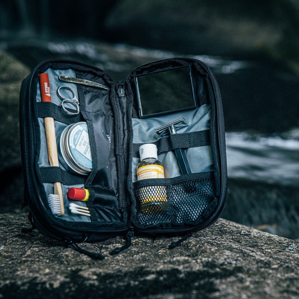 Heimplanet Carry Essential Dopp Kit - Storming Gravity