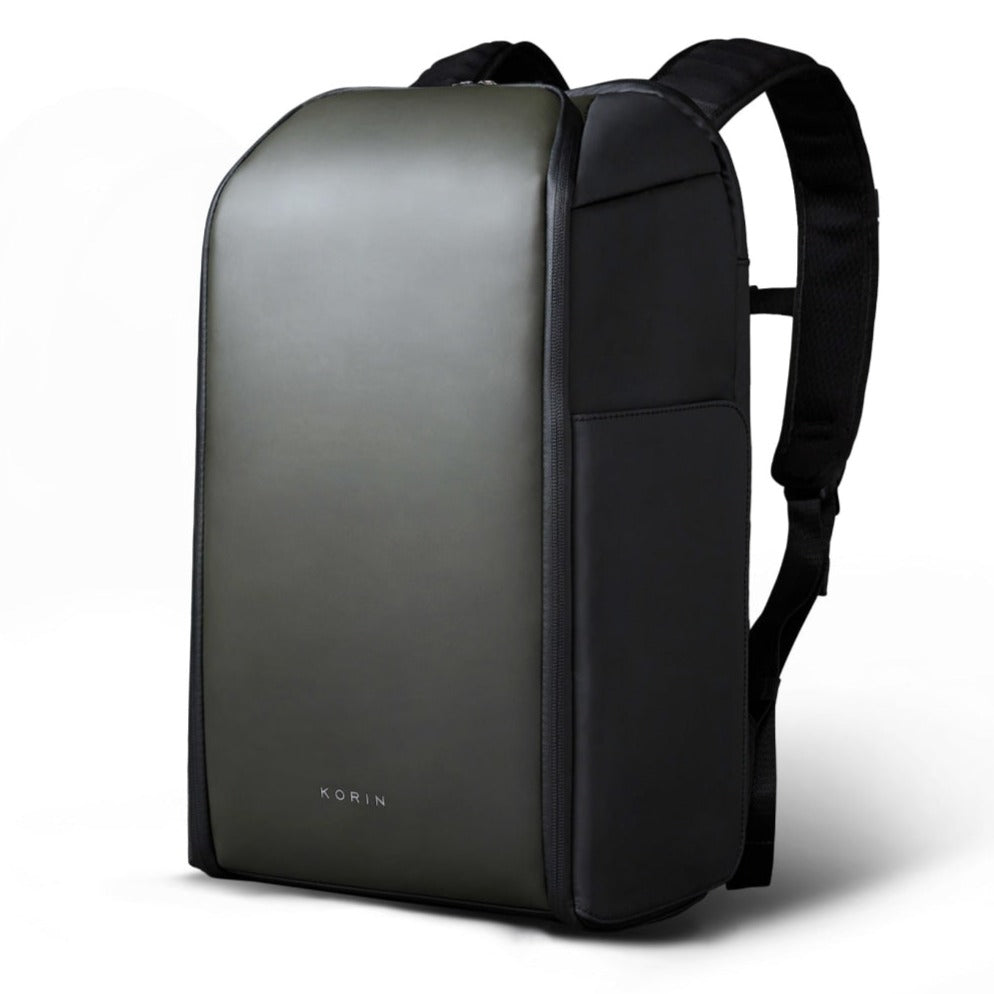 FlipPack Pro 23L | Backpack with Innovative Mag-System - Storming Gravity